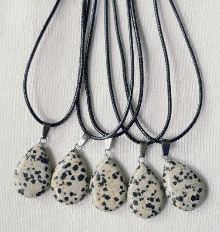 dalmatian-stone-necklace-big-0