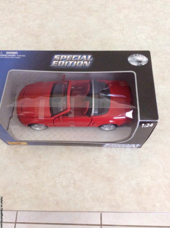 ford-mustang-gt-concept-convertible-124-scale-big-0