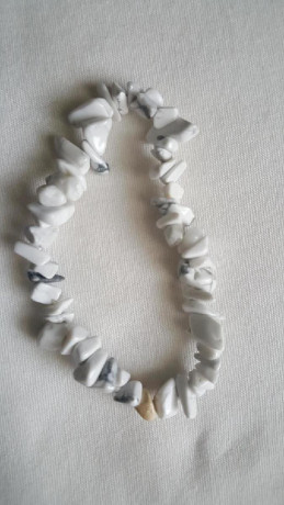 howlite-stone-bracelet-big-0