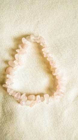 rose-quartz-stone-big-0