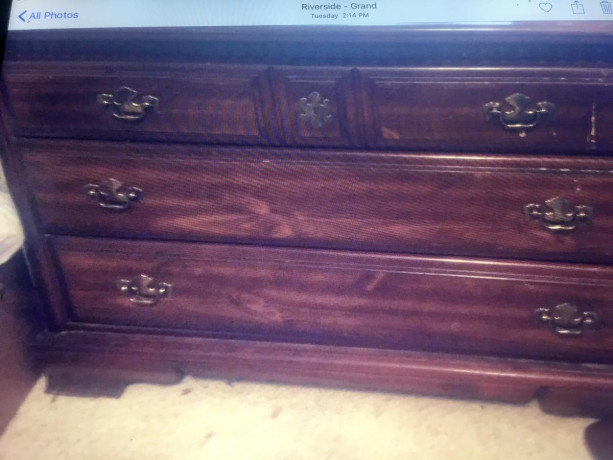 dressers-big-0