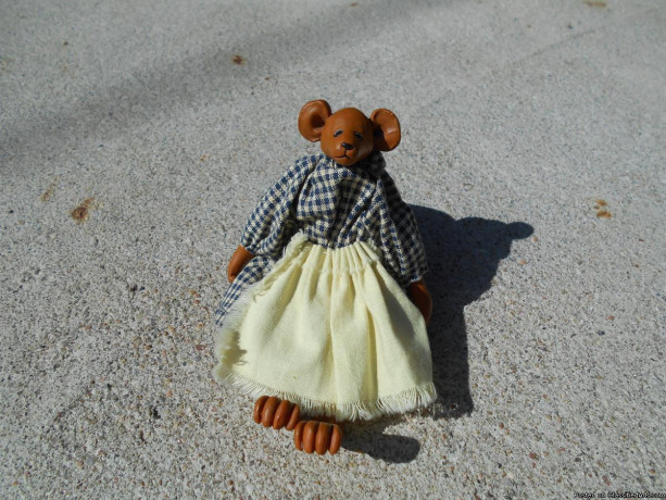 miniature-ceramic-bear-big-4