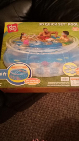 play-day-see-through-pool-big-0