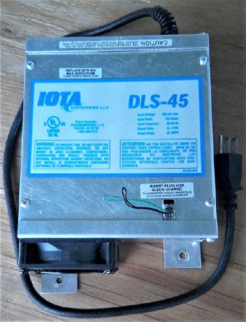 battery-charger-iota-dsl-45-big-2