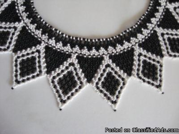 bw-seed-bead-geometric-collarnecklace-big-2