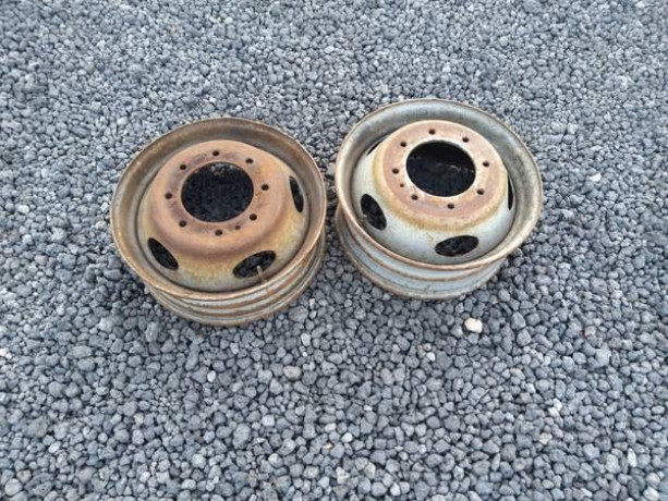 99-00-01-02-03-ford-f450-super-duty-wheel-big-0