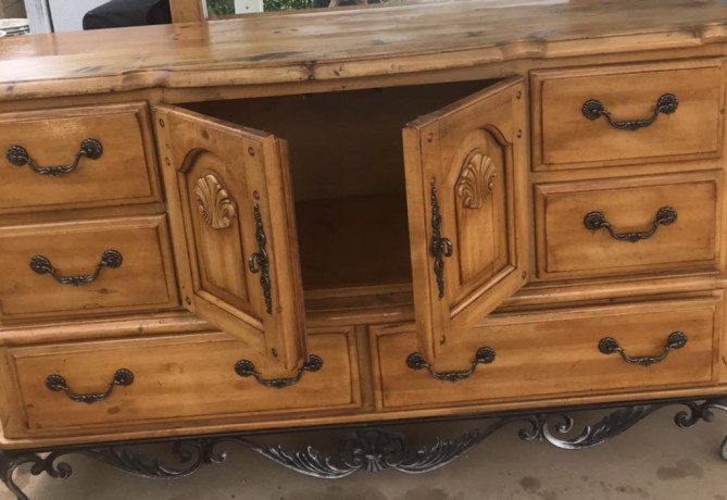 must-see-dresser-big-1