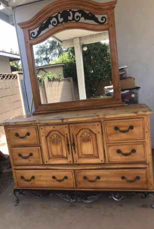 must-see-dresser-big-3
