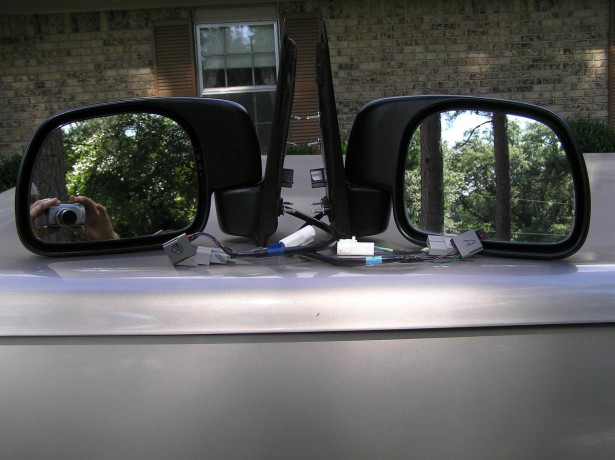 2003-ford-f350-pair-of-power-mirrors-used-big-1