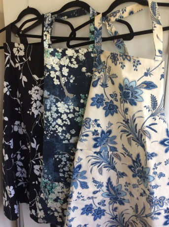 lovely-handmade-aprons-big-3