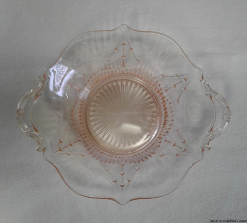 vintage-pink-depression-glass-fruit-serving-bowl-big-0