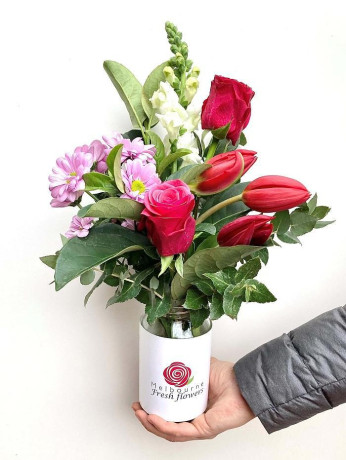 florist-near-me-flower-delivery-melbourne-fresh-flowers-big-3