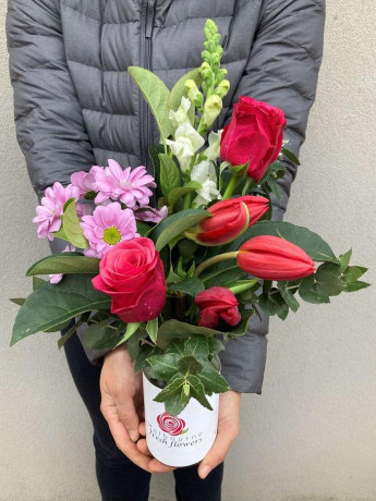 florist-near-me-flower-delivery-melbourne-fresh-flowers-big-1