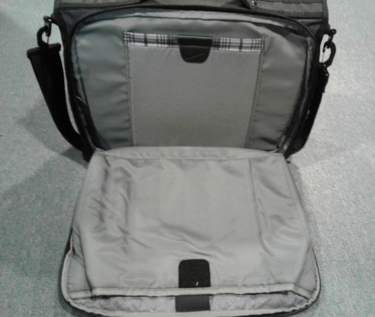 nike-golf-messenger-laptop-carry-on-tote-big-1