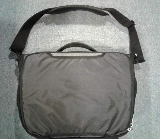 nike-golf-messenger-laptop-carry-on-tote-big-3