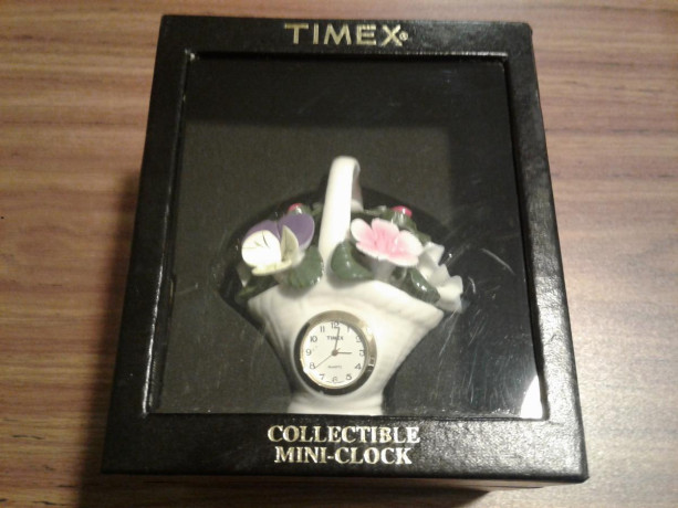 timex-collectible-porcelain-flower-basket-mini-clock-new-big-3