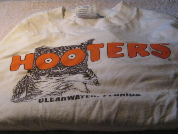 hooters-long-sleeve-tee-shirt-clearwater-fla-big-0