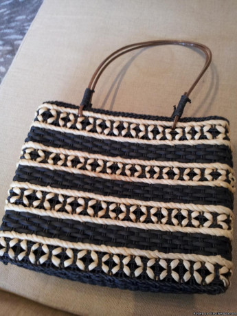 woven-handbag-with-handles-big-2