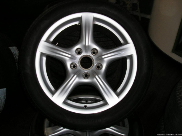4-18-inch-porsche-wheels-and-tires-big-0