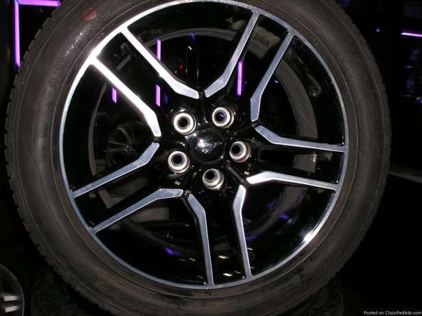4-18-inch-mustang-wheels-and-tires-big-0