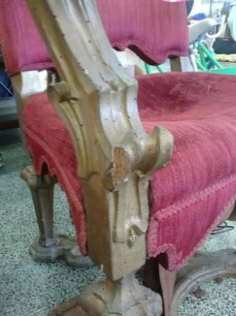 rare-vintage-red-velvet-throne-chair-big-1