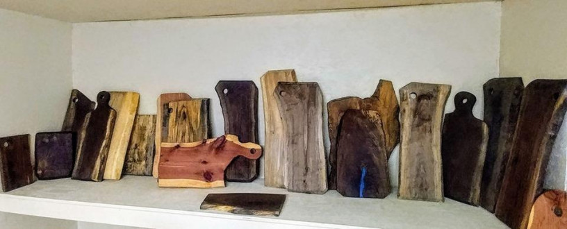 live-edge-wood-slabs-mantels-shelves-charcuterie-boards-big-3