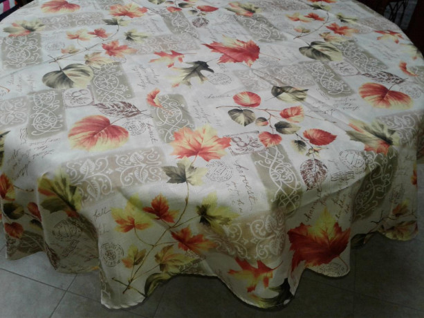 fallharvestthanksgiving-70round-tablecloth-new-big-1