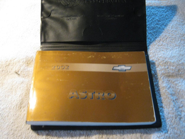 2002-chevy-astro-van-owners-manual-with-plastic-protective-case-big-0