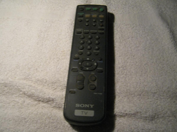 sony-ir-remote-rm-y-168-big-0