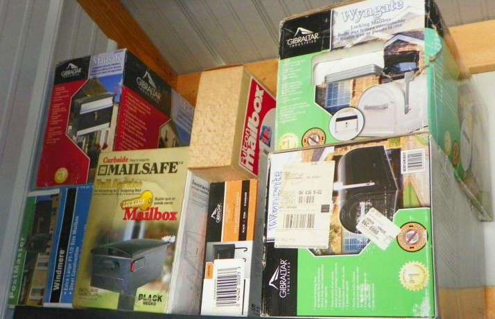 mailboxes-big-0