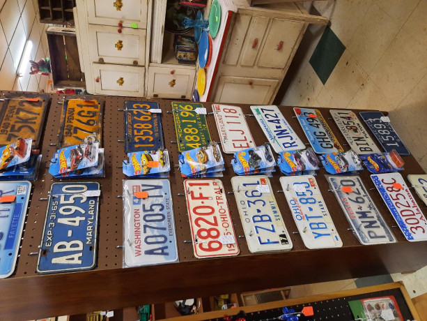 antiques-big-4