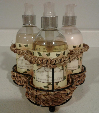 le-jardin-vanilla-soap-lotion-gift-set-new-big-2