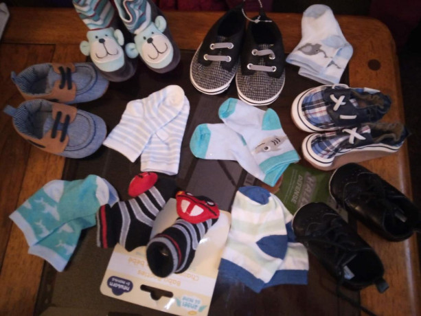 baby-boy-socks-shoes-and-booties-big-1