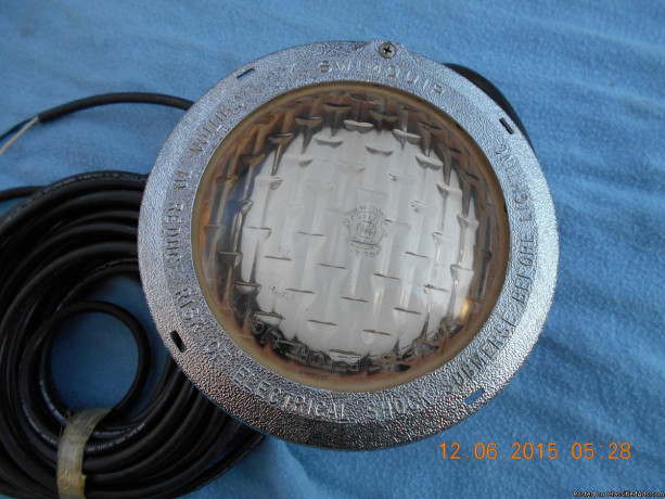 swimquip-underwater-light-big-4