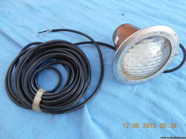 swimquip-underwater-light-big-0
