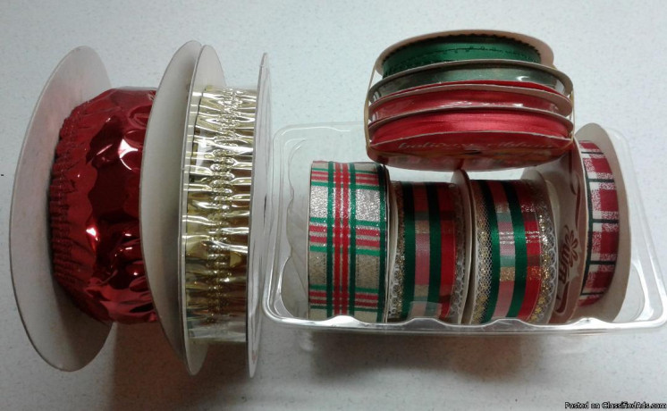 assorted-holiday-christmas-crafting-supplies-big-1