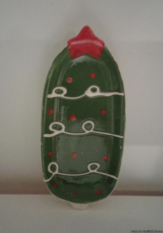 christmas-holiday-gift-box-salt-pepper-shakers-new-big-1