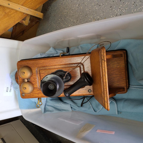 antique-wall-phone-big-1