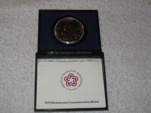 1972-bicentennial-commerative-medallion-big-0